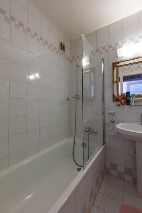 Apartment Wohnung In Zentrumsnaehe Beim Hauptbahnhof Vienna